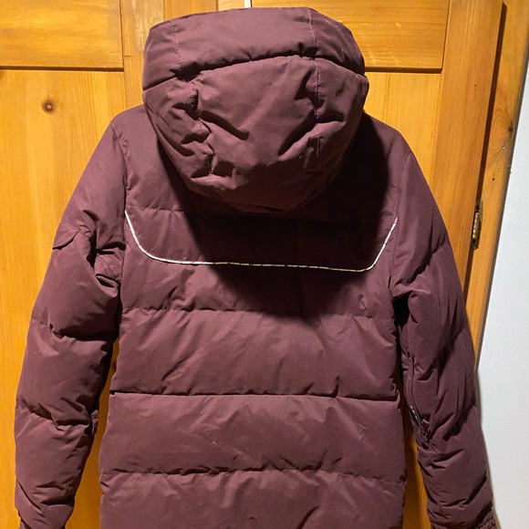 ✨Nike Snowboarding Down Jacket✨ - Picture 7 of 7